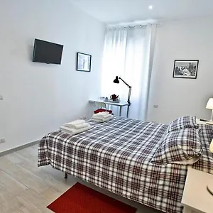 Bed & Breakfast Fellini, Rome